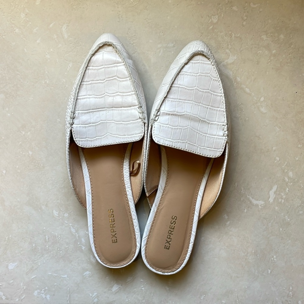 White Express Mules / Flats